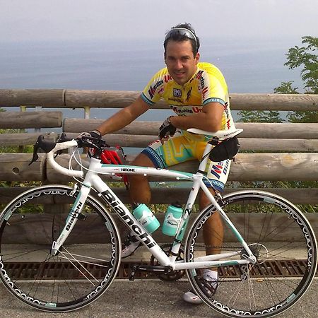 Hotel Touring Misano Adriatico Buitenkant foto