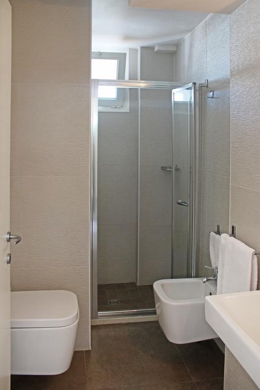 Hotel Touring Misano Adriatico Buitenkant foto